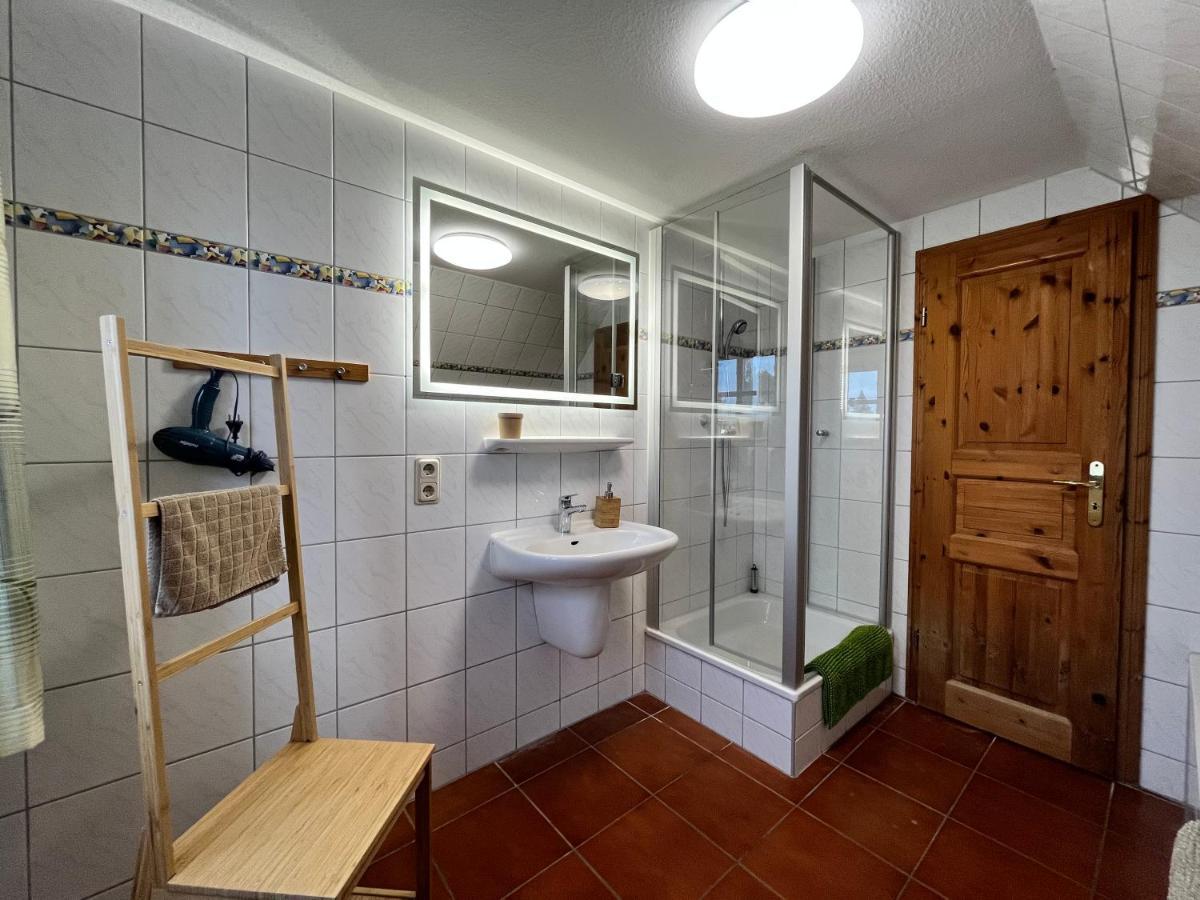 Ferienwohnungen Dargatz Lussvitz Buitenkant foto